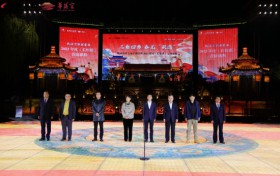 陕西春季文旅消费季暨2023年度《长恨歌》首演盛典在华清宫举办