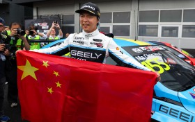 中国赛车+中国车手再夺世界冠军！吉利星瑞TCR首战即夺冠